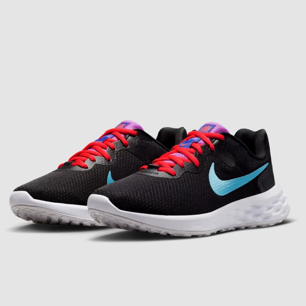 NIKE Revolution 6 Running Shoes - Sz. 8